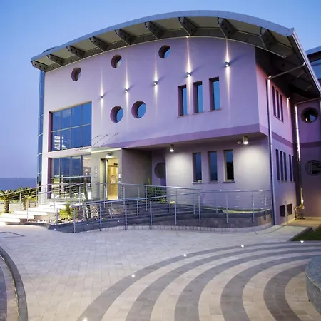 Magna Grecia B&B 산테우페미아 라메지아